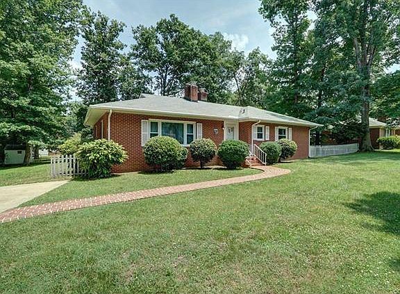 5th image of 8303 Tarkington Dr