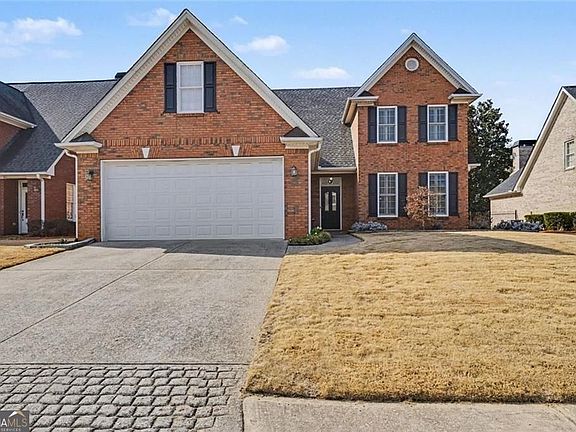 3rd image of 725 Windsor Place Cir SW