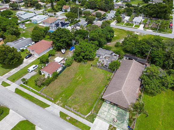 5th image of 111 NW 11th Avenue