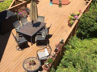 341 Oak Ave, Novato, CA
