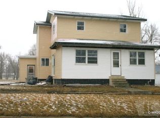 206 E 1st St, Early, IA 50535