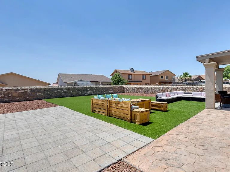11960 Mesquite Lake Ln — Photo 27