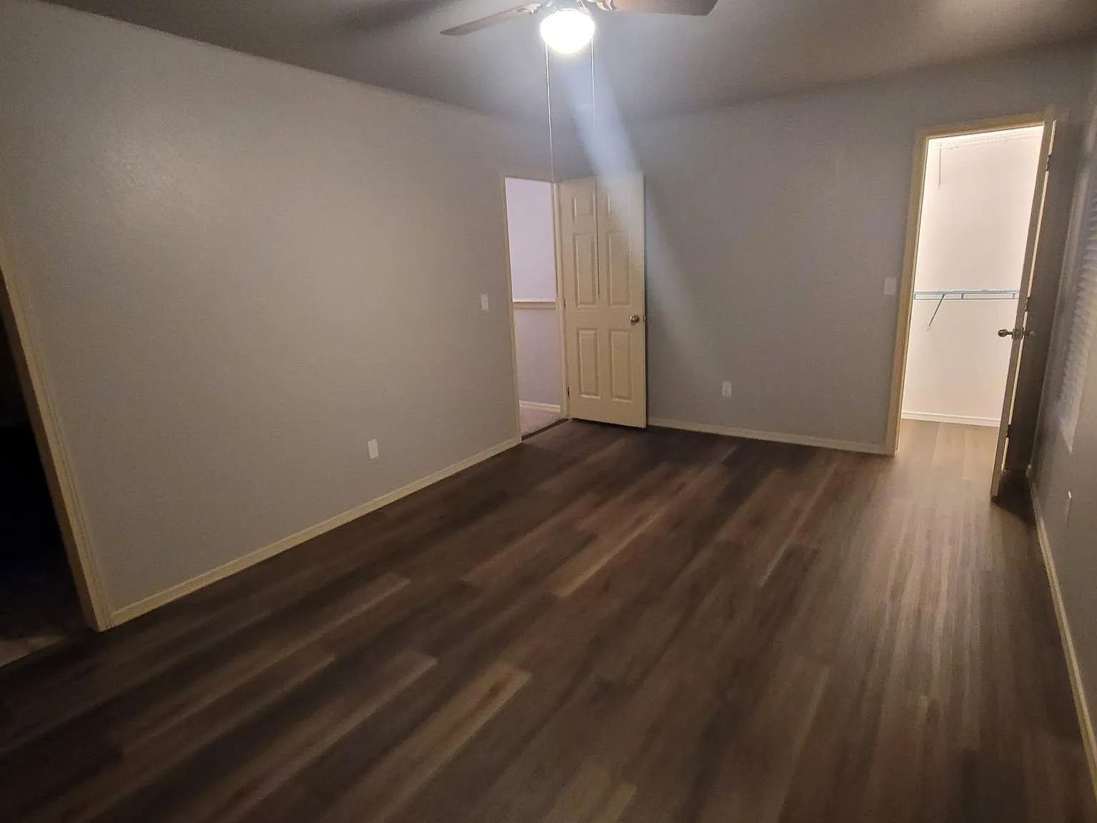 2 bed, 2.5 bath, 1292 sqft, $1,875 — Photo 3