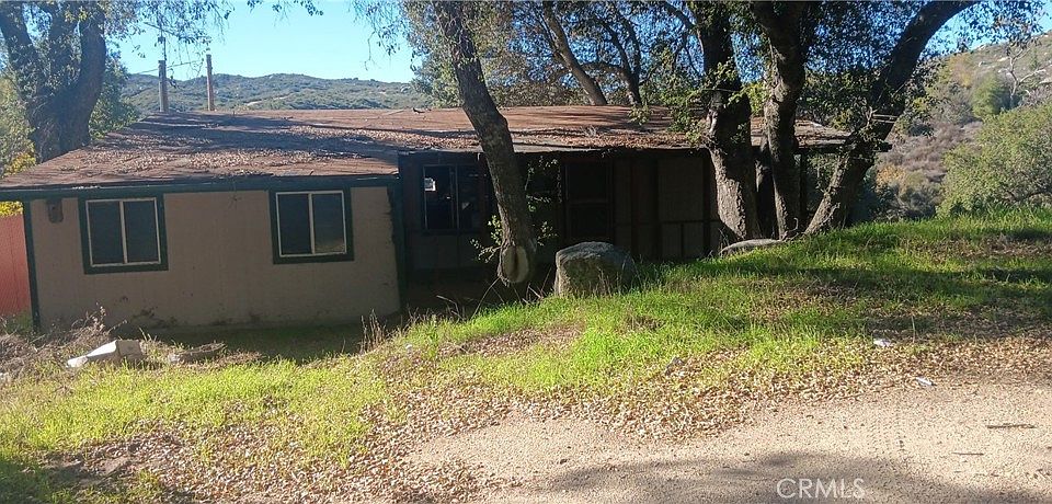 1st image of 18625 Ellis Dr