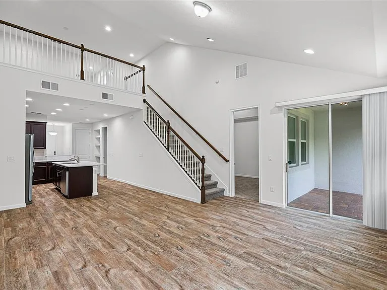 5248 Blossom Cv — Photo 12