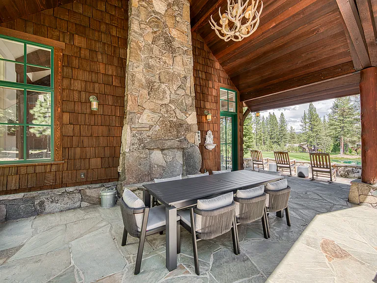 8450 Lahontan Dr — Photo 34