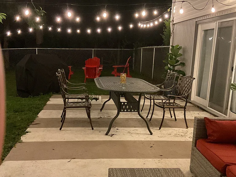 442 Surrey Ln — Photo 31