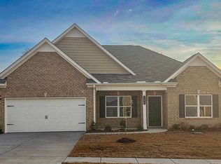 100 Khloiey Hopes Ln, New Market, AL 35761