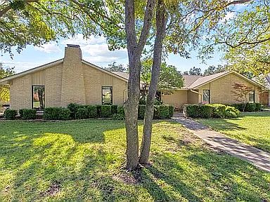 3rd image of 6840 Roundrock Rd