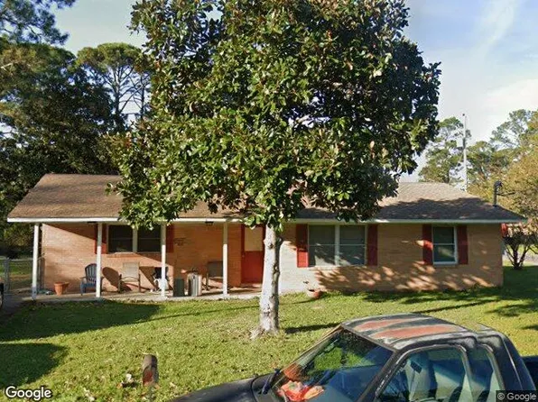 151 Armstrong Ave, Brunswick, GA 31525