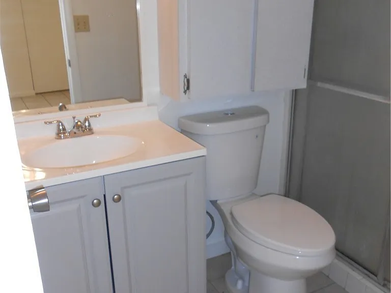 404 Joel Blvd — Photo 17