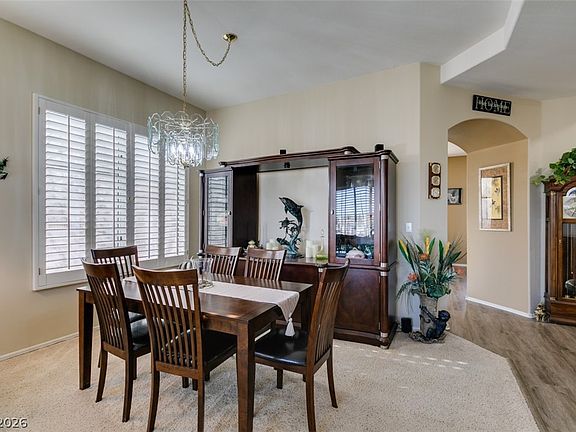 4th image of 493 Lace Haven Ct