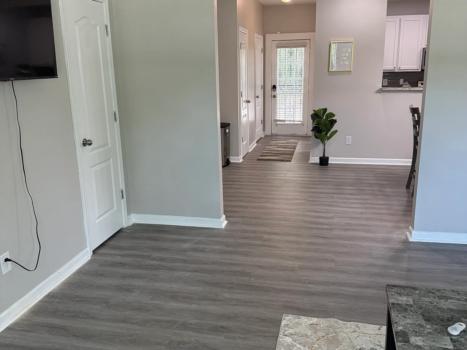 3 bed, 1530 sqft, $2,150 — Photo 3
