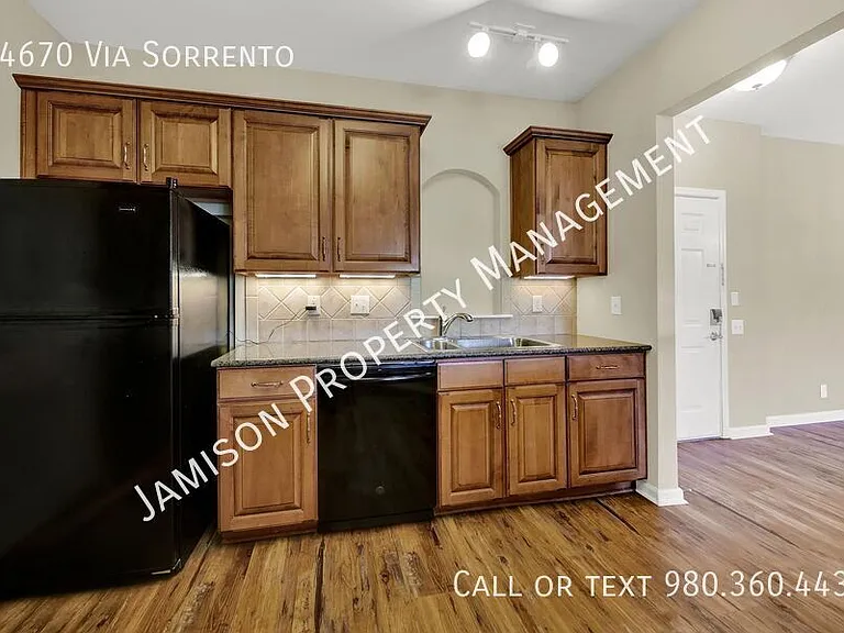 14670 Via Sorrento Dr — Photo 8