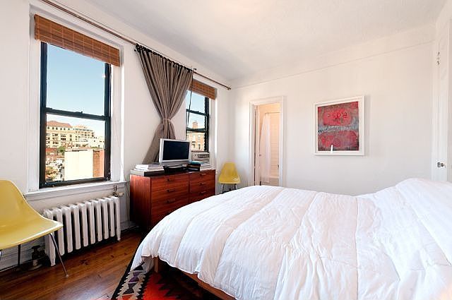 2nd image of 295 W 11th St APT 6B