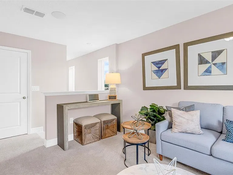 2729 Sanctuary Dr — Photo 40