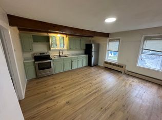 366 Old River Rd FLOOR 2, Manville, RI 02838