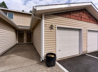 2610 SW 23rd St #11, Redmond, OR 97756
