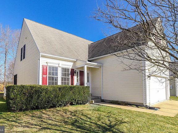 2nd image of 22694 Athlone Dr