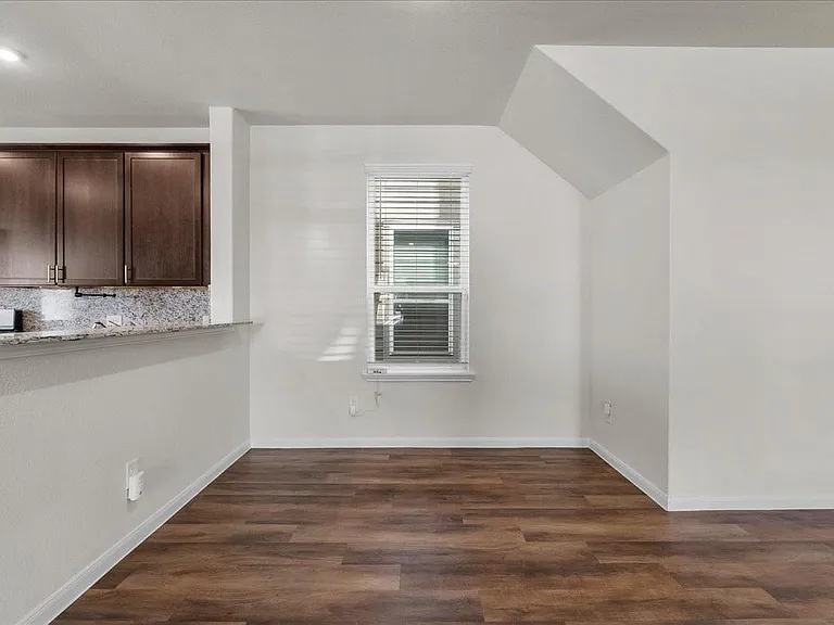 12615 Baker Bend St — Photo 9