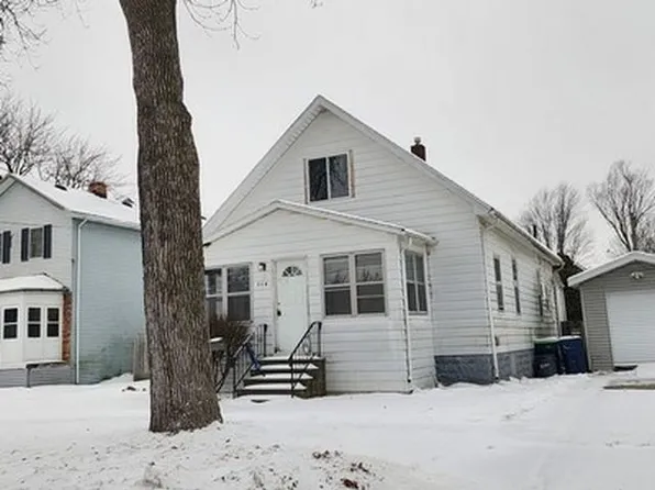 716 S Farragut St, Bay City, MI 48708