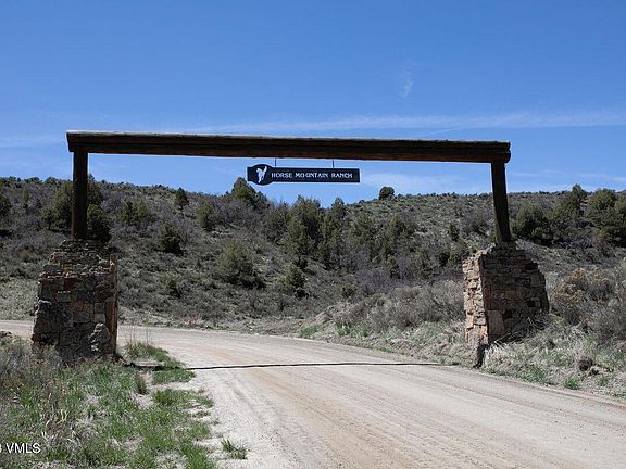 5th image of 680 Mountain View Ln