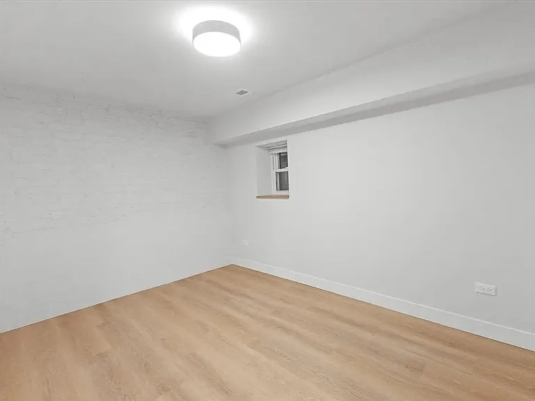 927 N Mozart St #G — Photo 14