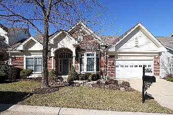 1st image of 11 Picardy Hill Dr