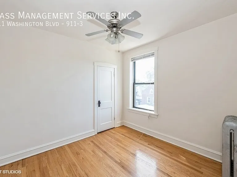 901 W Washington Blvd — Photo 3