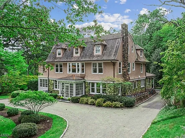 91 Highland Ave, Millburn Twp., NJ 07078