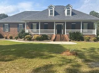 1508 W Old Camden Rd, Hartsville, SC 29550