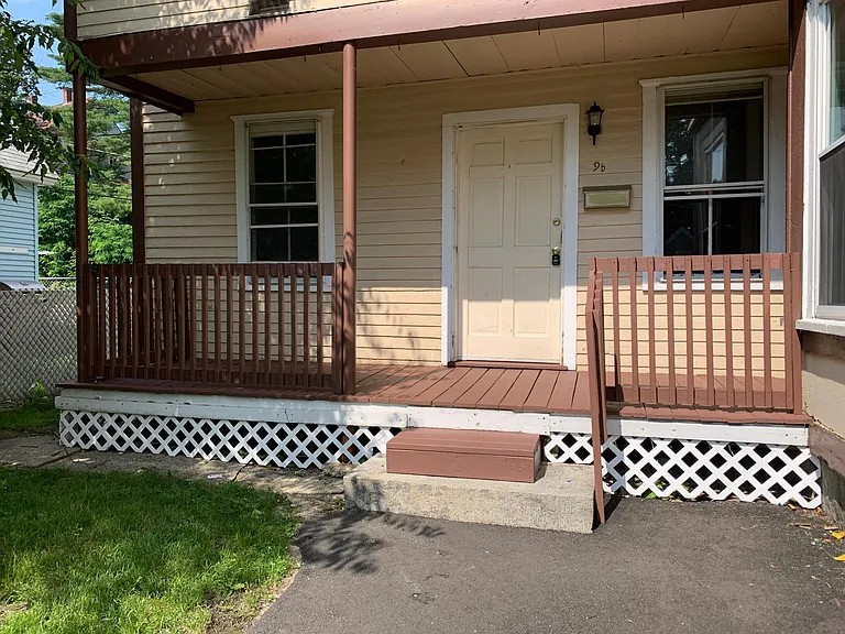 9 Charles St #B — Photo 3