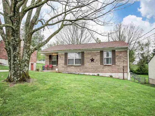 4 Catalina Dr, Walton, KY 41094