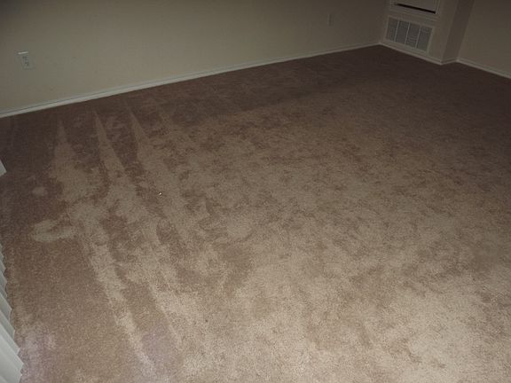 3rd image of 4101 Nadine Dr APT B
