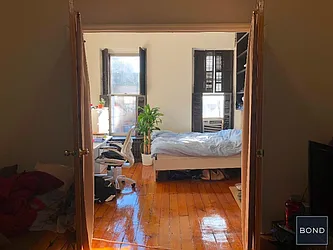 Rented by Bond New York