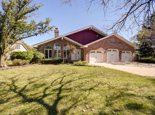 18649 Swan Dr, Mokena, IL 60448