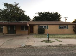 102 Chicago Dr, Lamesa, TX 79331