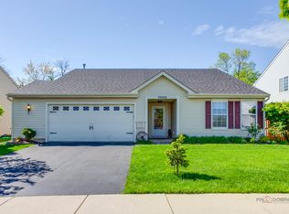 39768 Ackworth Ln, Beach Park, IL 60083