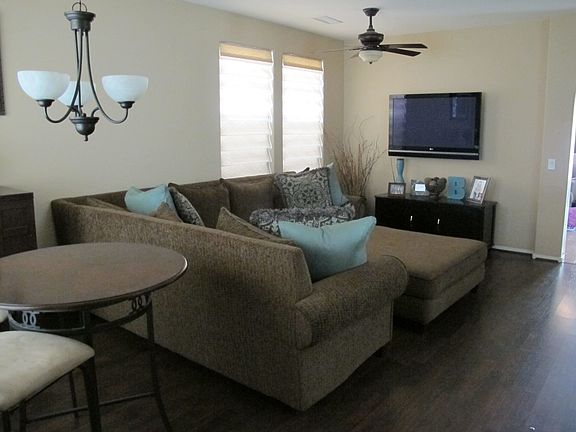2nd image of 1060 W Dawn Dr