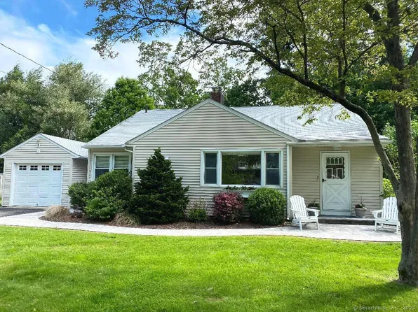 9 Lakeview Park, Columbia, CT 06237