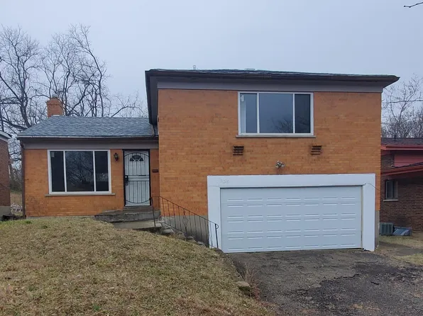 7956 Stillwell Rd, Cincinnati, OH 45237
