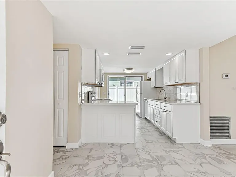 223 148th Ave E — Photo 20