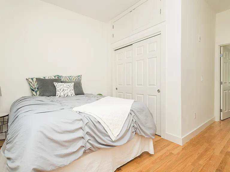 148 Pleasant St #1 — Photo 8