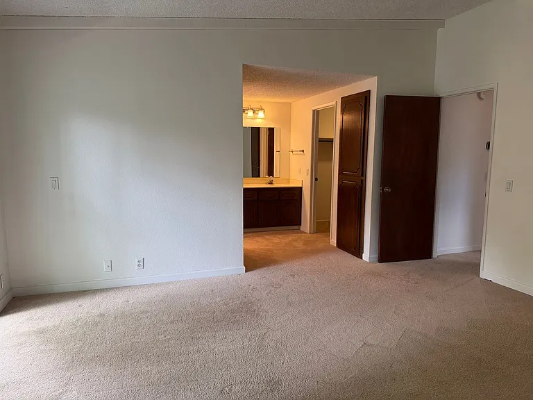 7806 Wren Ln — Photo 30