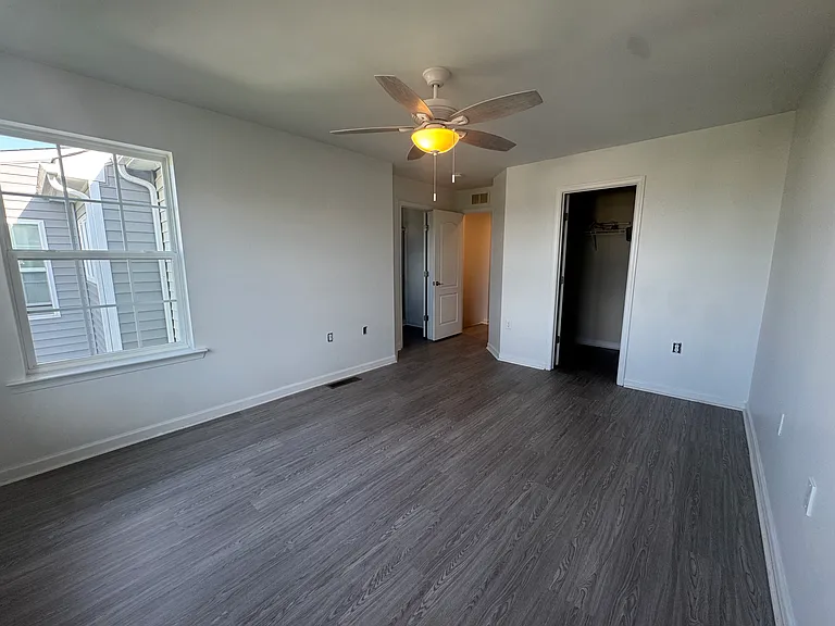 593 Thumper Dr — Photo 12