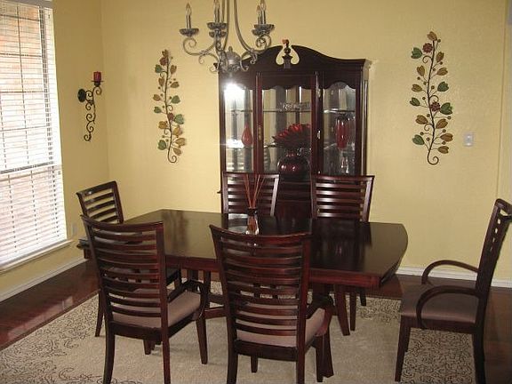 Dinning 
