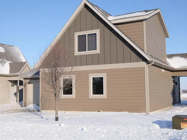 290 240th Ave #35, Arnolds Park, IA 51331