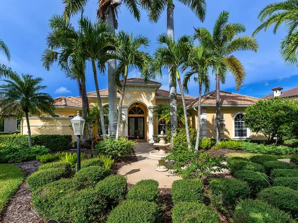 6906 BELMONT COURT, LAKEWOOD RANCH, FL 34202