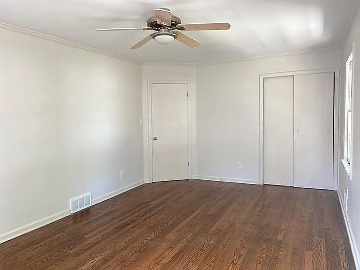 8321 Belleview Ave — Photo 19