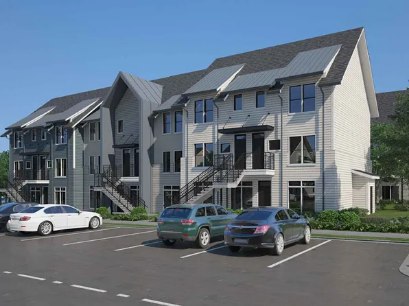 Ivy Row at Southern Miss